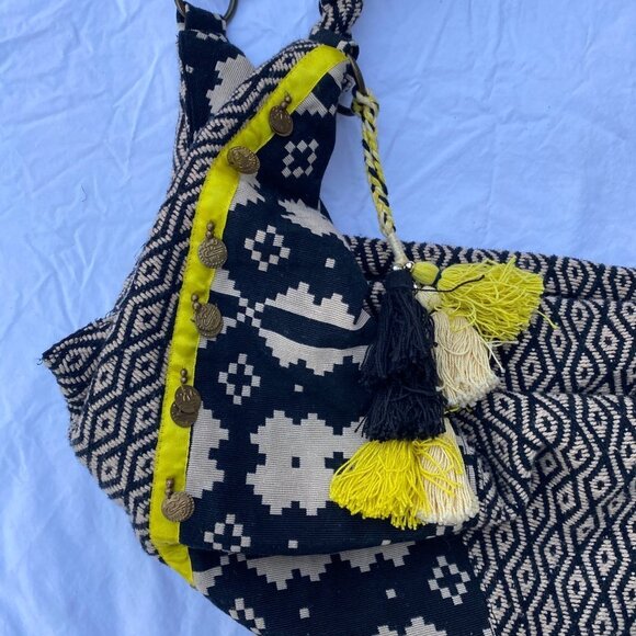 It Matters Studio Oversized Boho Duffel Bag - Picture 2 of 7